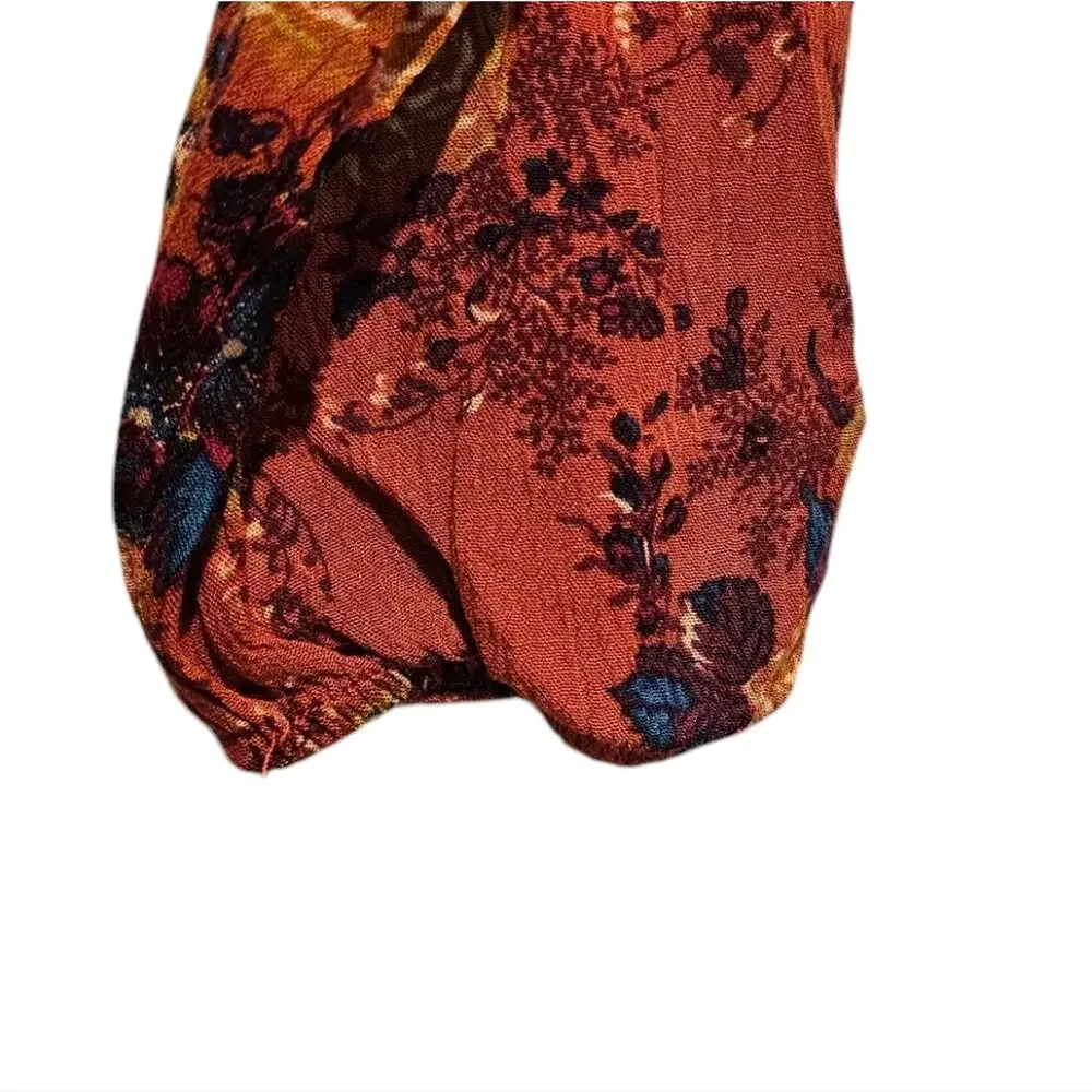 American Eagle Burnt Orange Colored Floral Blouse with Key Hole Opening XS